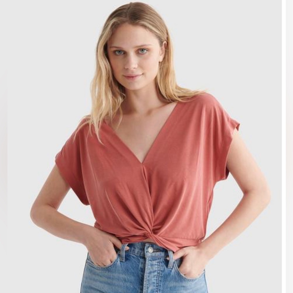 🍀 Lucky Brand Sand Wash Twist-Front V-Neck Top 🍀